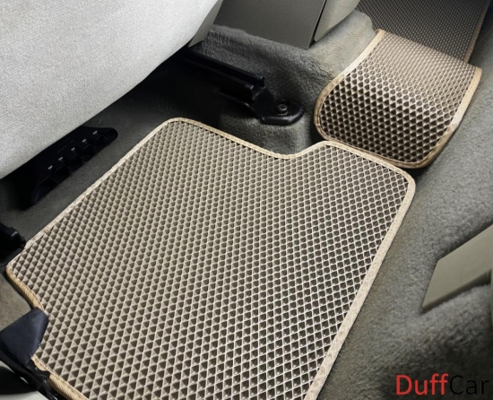 Автомобильные коврики Ford Focus II (C307) Купе (2004 - 2011)